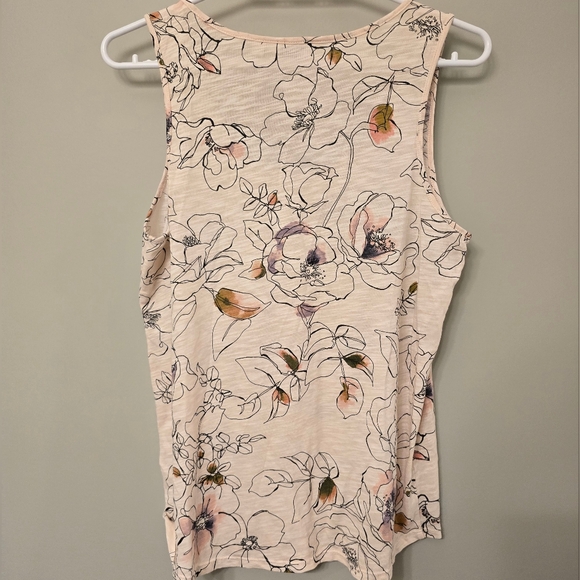 2 Reitmans tank tops | SZ Medium | Sleeveless shirts - Picture 4 of 4